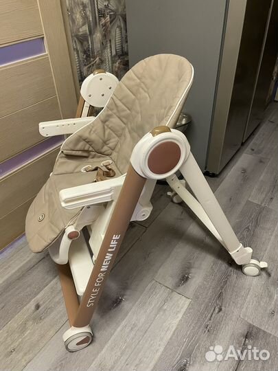 Стульчик для кормления happy baby