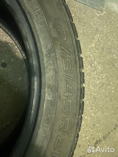 Nokian Tyres WR SUV 4 275/45 R21 110W