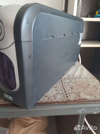 Итерактивный блок питания (ибп)