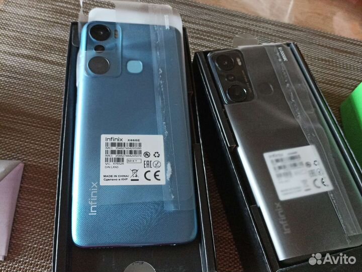 Мобильные телефоны