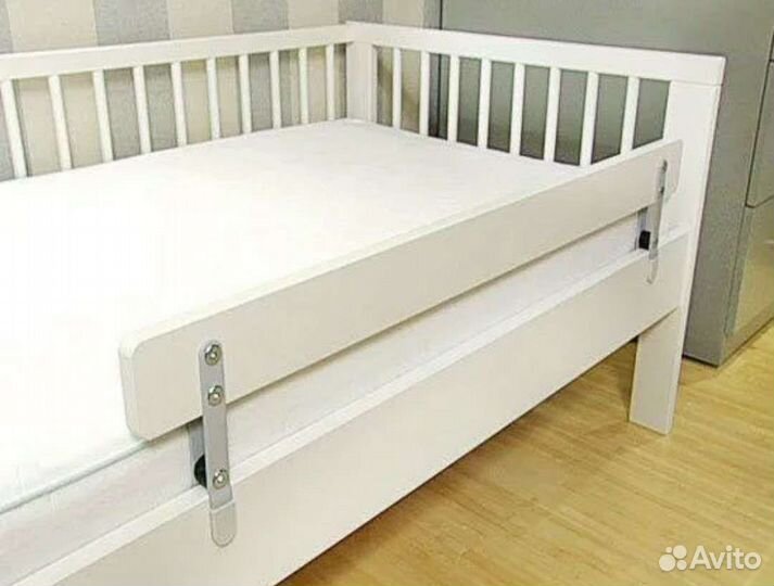 Бортик на кровать Икеа барьер защита
