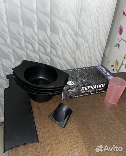 Постельное белье, фен, ваз, косметика, духи