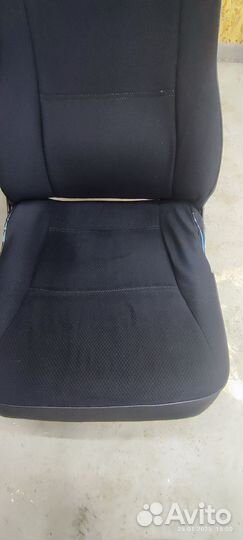 Передние сиденья на ниву 21213