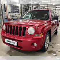 Jeep Liberty 2.0 MT, 2007, 142 300 км, с пробегом, цена 725 000 руб.