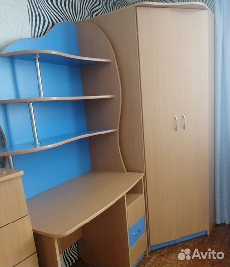 Угловой шкаф, детская стенка