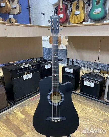 Акустическая гитара