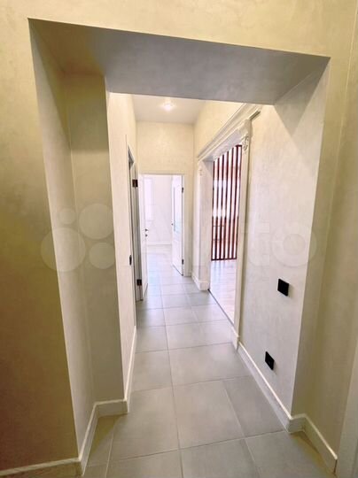 1-к. квартира, 40 м², 4/4 эт.