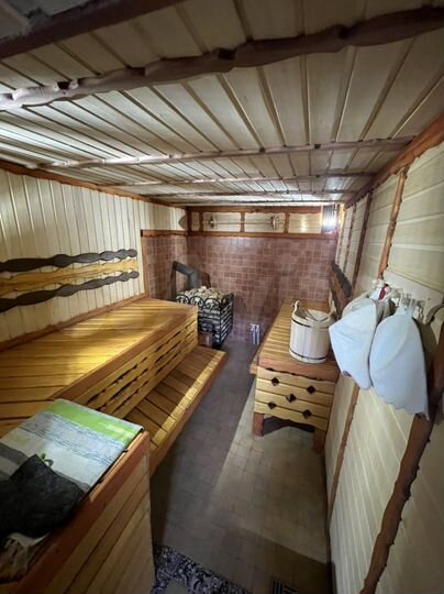 Дом 200 м² на участке 50 сот.