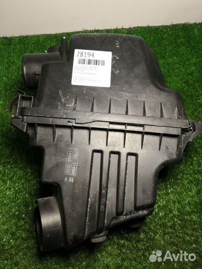 Корпус воздушного фильтра Toyota Bb NCP30 2nzfe