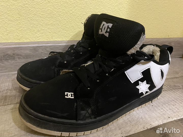 Кроссовки dc shoes дутыши