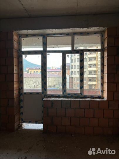 Пластиковые окна с балконом