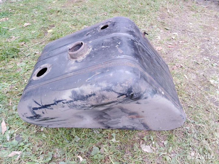 Бензобак 965