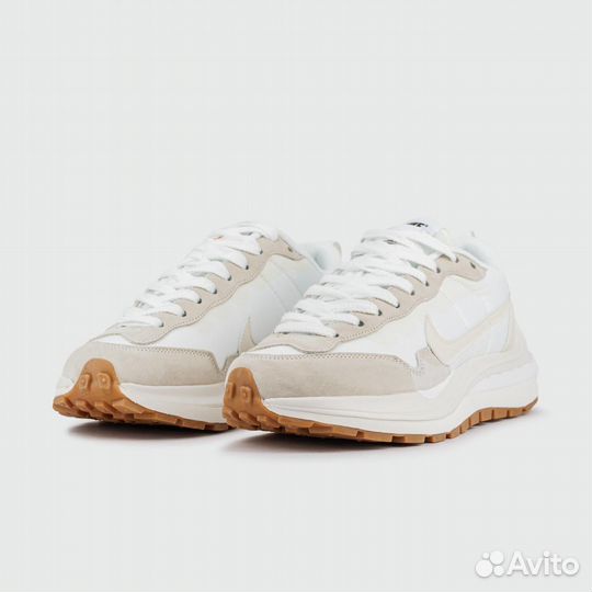 Nike Vapor Waffle x Sacai White / Gum