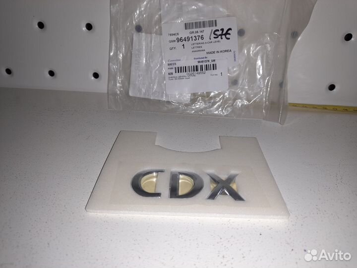 Chevrolet Evanda Шильдик CDX Новый