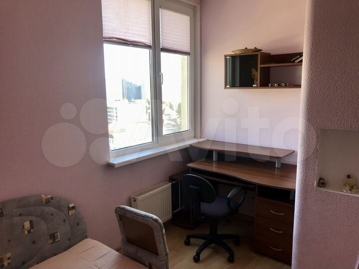 3-к. квартира, 90 м², 12/15 эт.