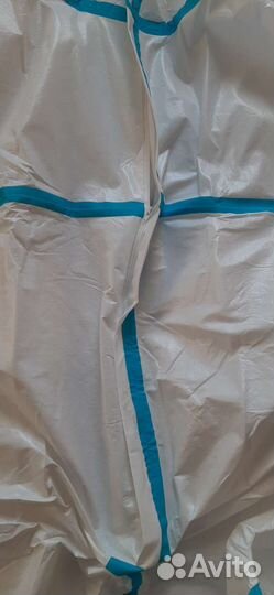 Защитный костюм