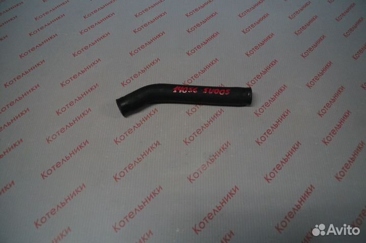 Nissan 14056-5U005 Патрубок водяной