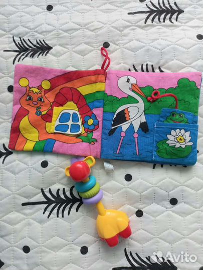 Мягкая развивающая книжка