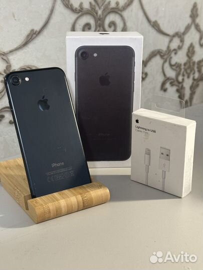 iPhone 7, 128 ГБ