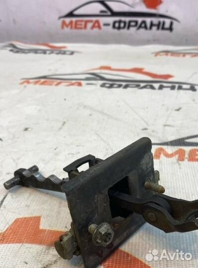 Ограничитель двери передний правый Citroen C4