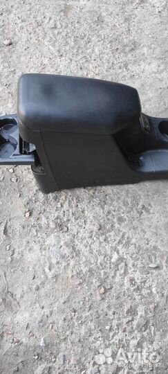 Подлокотник great wall hover h3