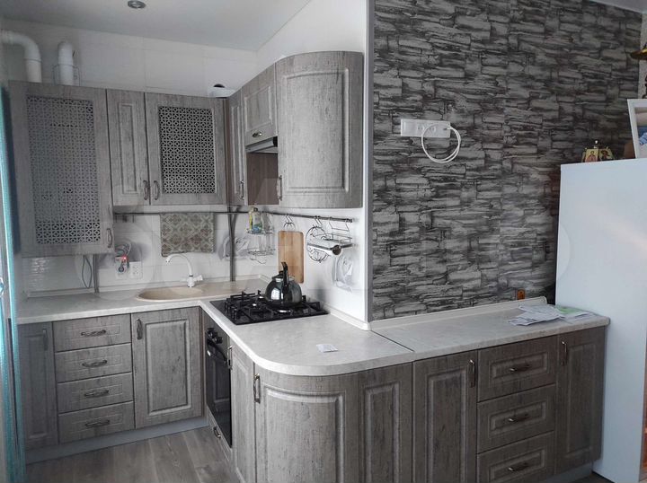 2-к. квартира, 62 м², 2/2 эт.