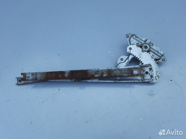 Стеклоподъемник задний Daewoo Matiz