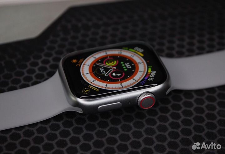 Часы Apple Watch 8