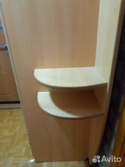 Шкаф