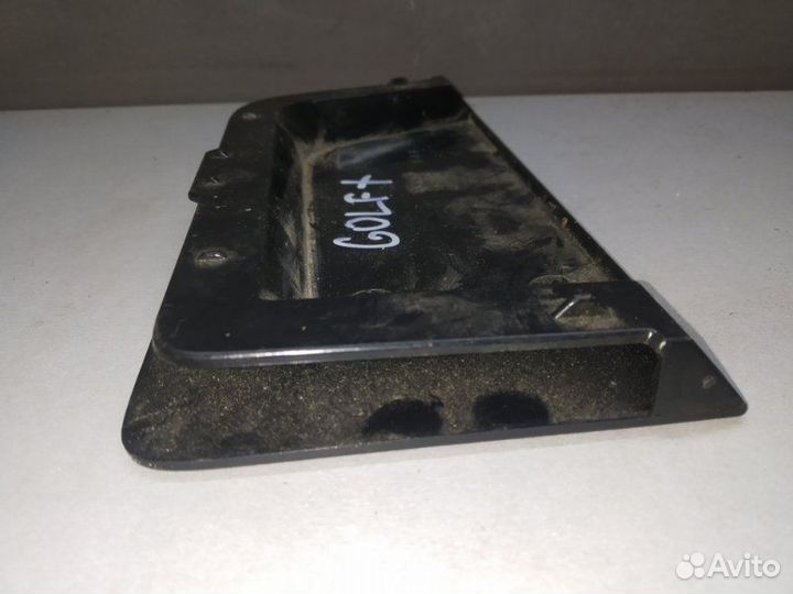 Заглушка Volkswagen Golf Plus CBZ 2013