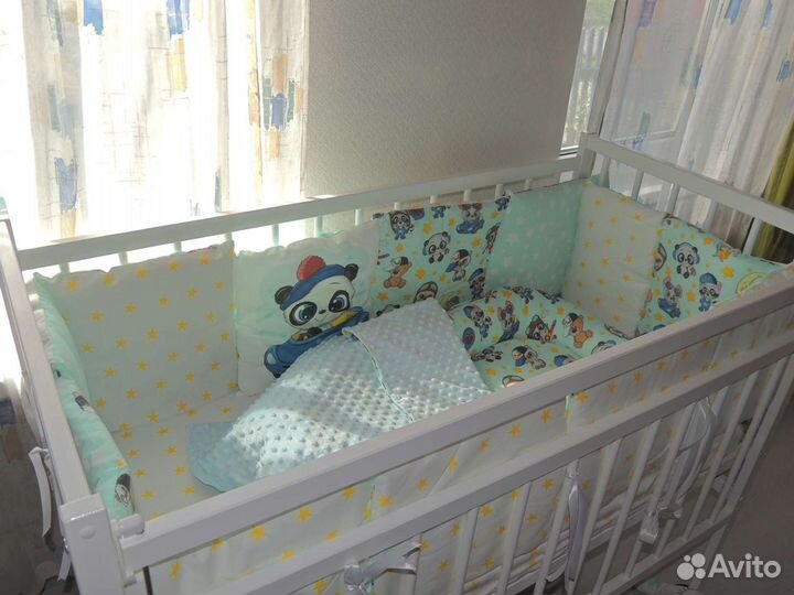 Комплект в кроватку для новорожденных