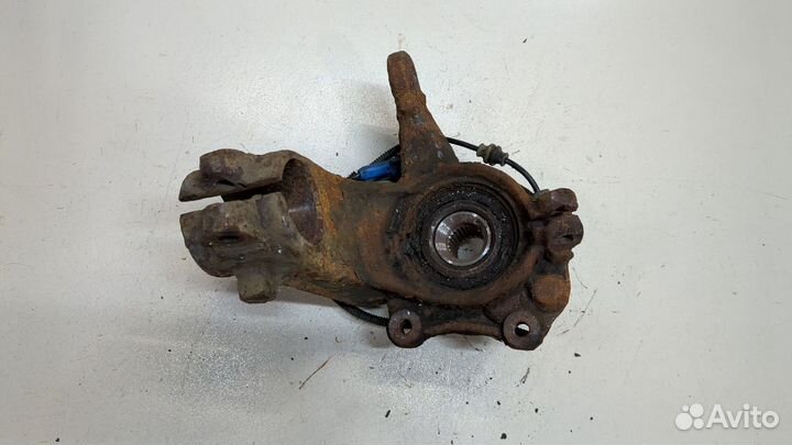 Ступица (кулак, цапфа) правая передняя Citroen DS3