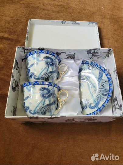 Чайный сервиз 2 пары из фарфора