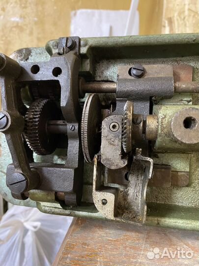 Швейная машина класса 34 пмз