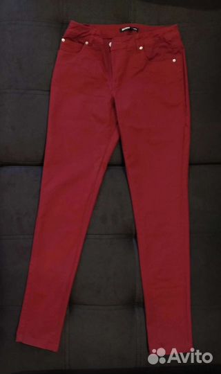 Джинсы и брюки новые. Размер 42