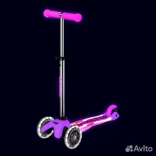 Ссамокат Micro MMD213 Mini Deluxe Glow Plus (светя