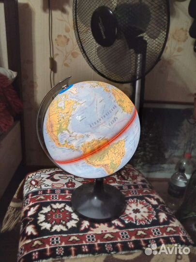 Светильник настольный бу