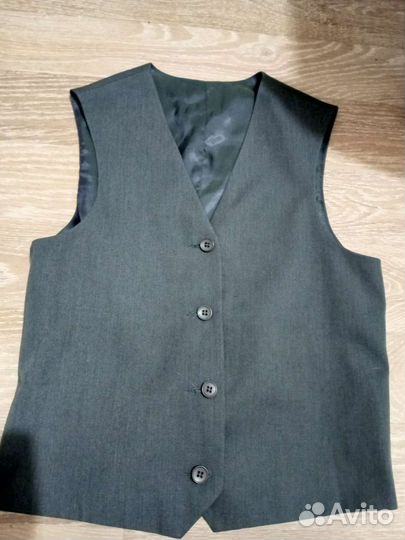 Жилет школьный