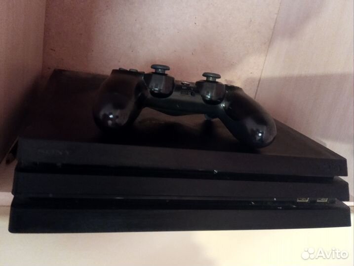 Sony playstation 4 pro 1tb