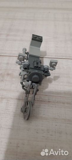 Lego модель мопеда
