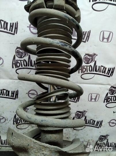 Амортизатор В сборе передний правый Honda Cr-V