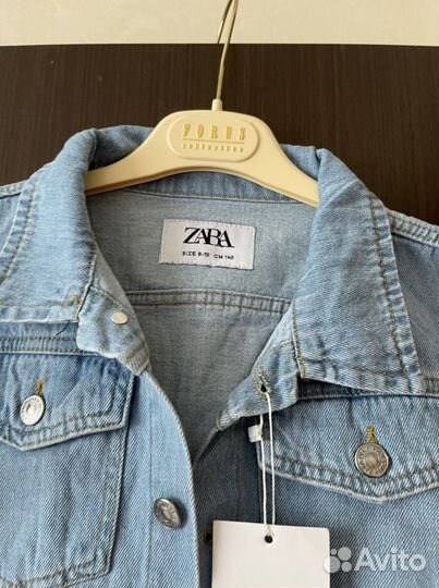 Джинсовая куртка zara для девочки 134-140 см