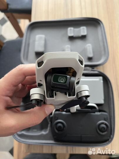 Квадрокоптер dji mini se fly more combo