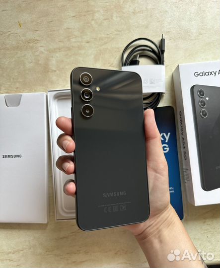 Samsung Galaxy A54, 8/256 ГБ