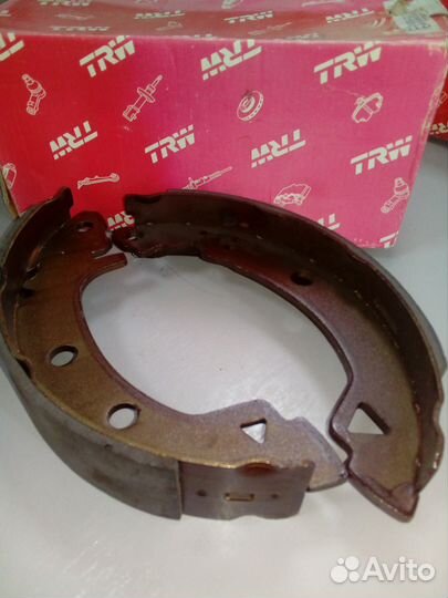 Колодки тормозные барабанные задние Альфа Ромео