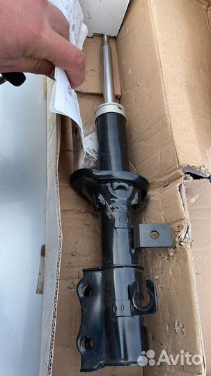 Передние стойки на kia rio