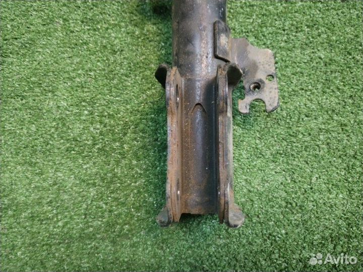 Амортизатор передний передний правый Lexus Rx200T