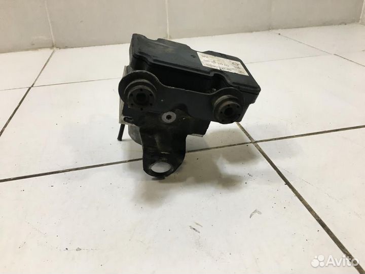 Блок ABS Volkswagen Polo Sedan 6C1