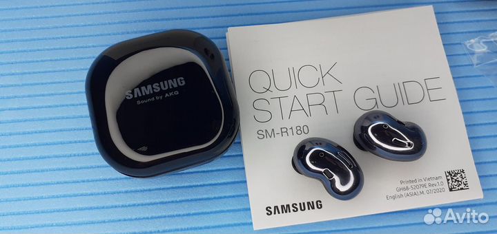 Наушники Samsung Galaxy Buds Live (черный)