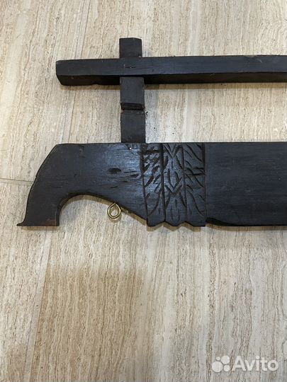 Держатели резные